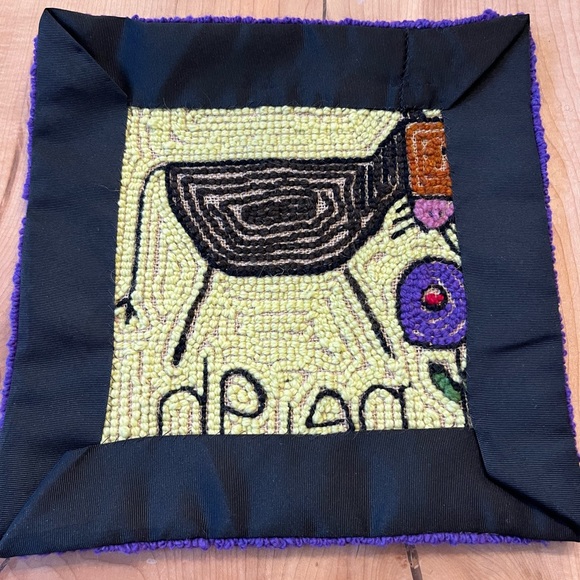 “Neigh” hooked wall hanging - Picture 2 of 2